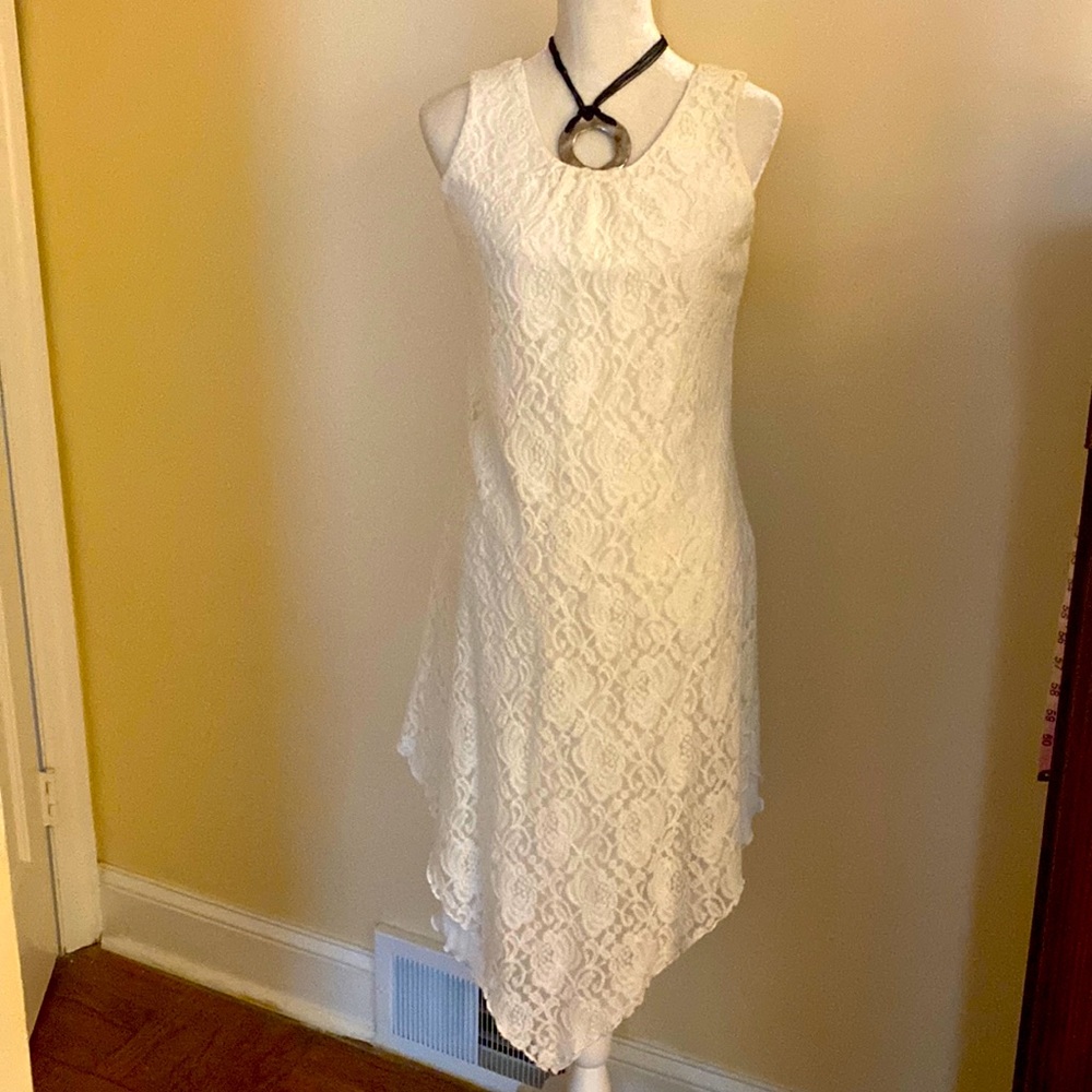 Chicos ecru lace with V shaped bottom - Picture 1 of 3